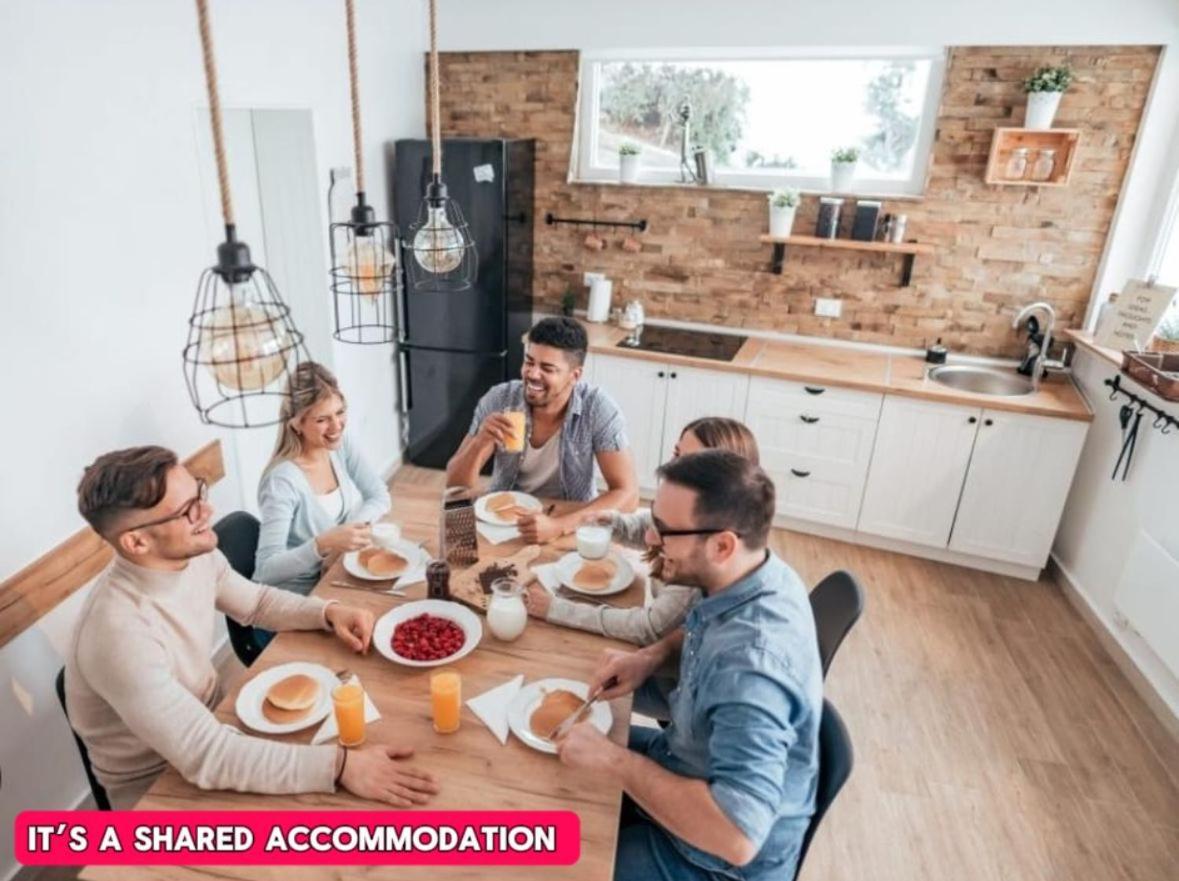 *Rg9Bc* For Your Most Relaxed & Cosy Stay + Free Parking + Free Fast Wifi * Leeds  Extérieur photo